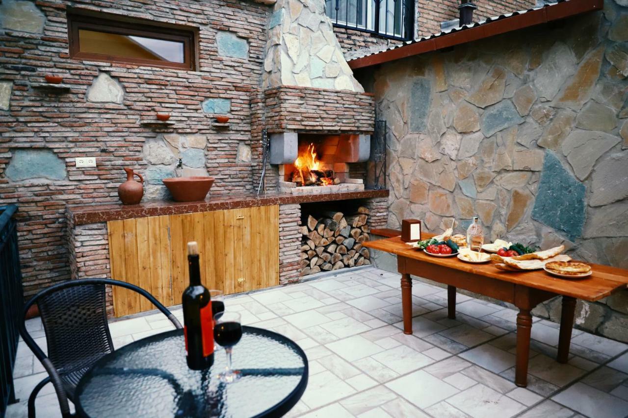 Apart Hotel With Wine Cellar - Old Tbilisi 1897 Екстериор снимка