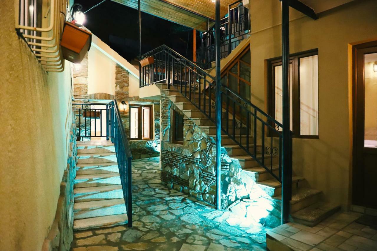 Apart Hotel With Wine Cellar - Old Tbilisi 1897 Екстериор снимка