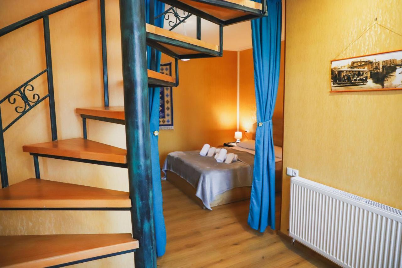 Apart Hotel With Wine Cellar - Old Tbilisi 1897 Екстериор снимка