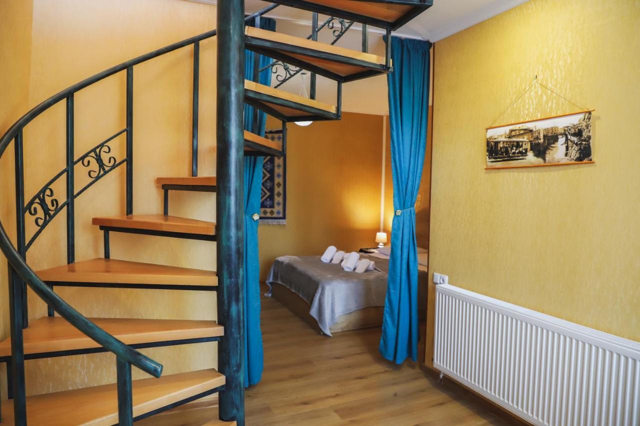 Apart Hotel With Wine Cellar - Old Tbilisi 1897 Екстериор снимка