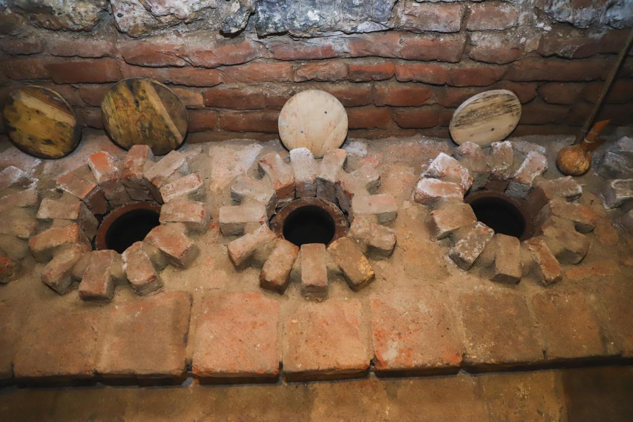 Apart Hotel With Wine Cellar - Old Tbilisi 1897 Екстериор снимка